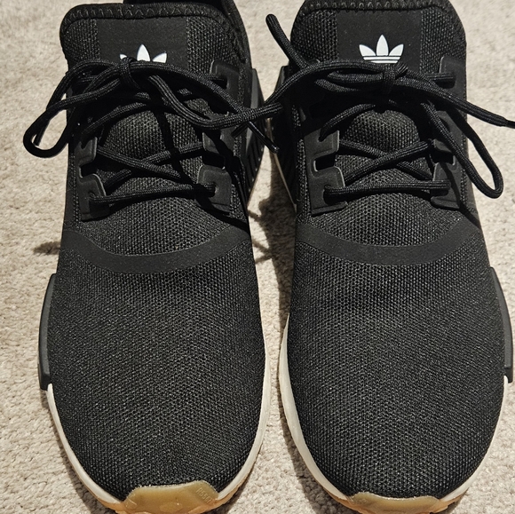 Adidas sneakers - Picture 1 of 3